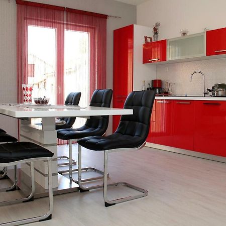 Apartmani Corleone Bilice Exteriér fotografie