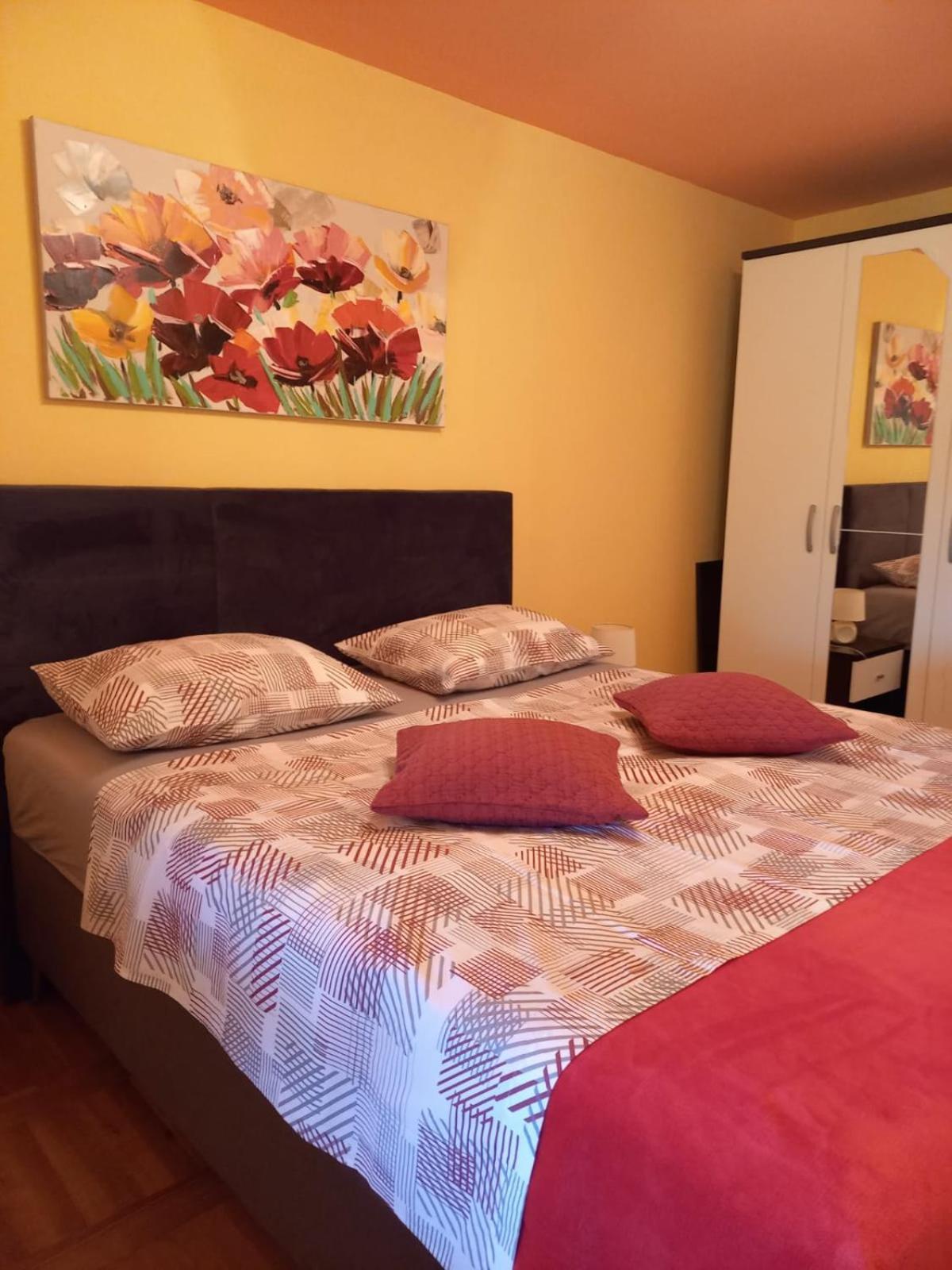Apartmani Corleone Bilice Exteriér fotografie