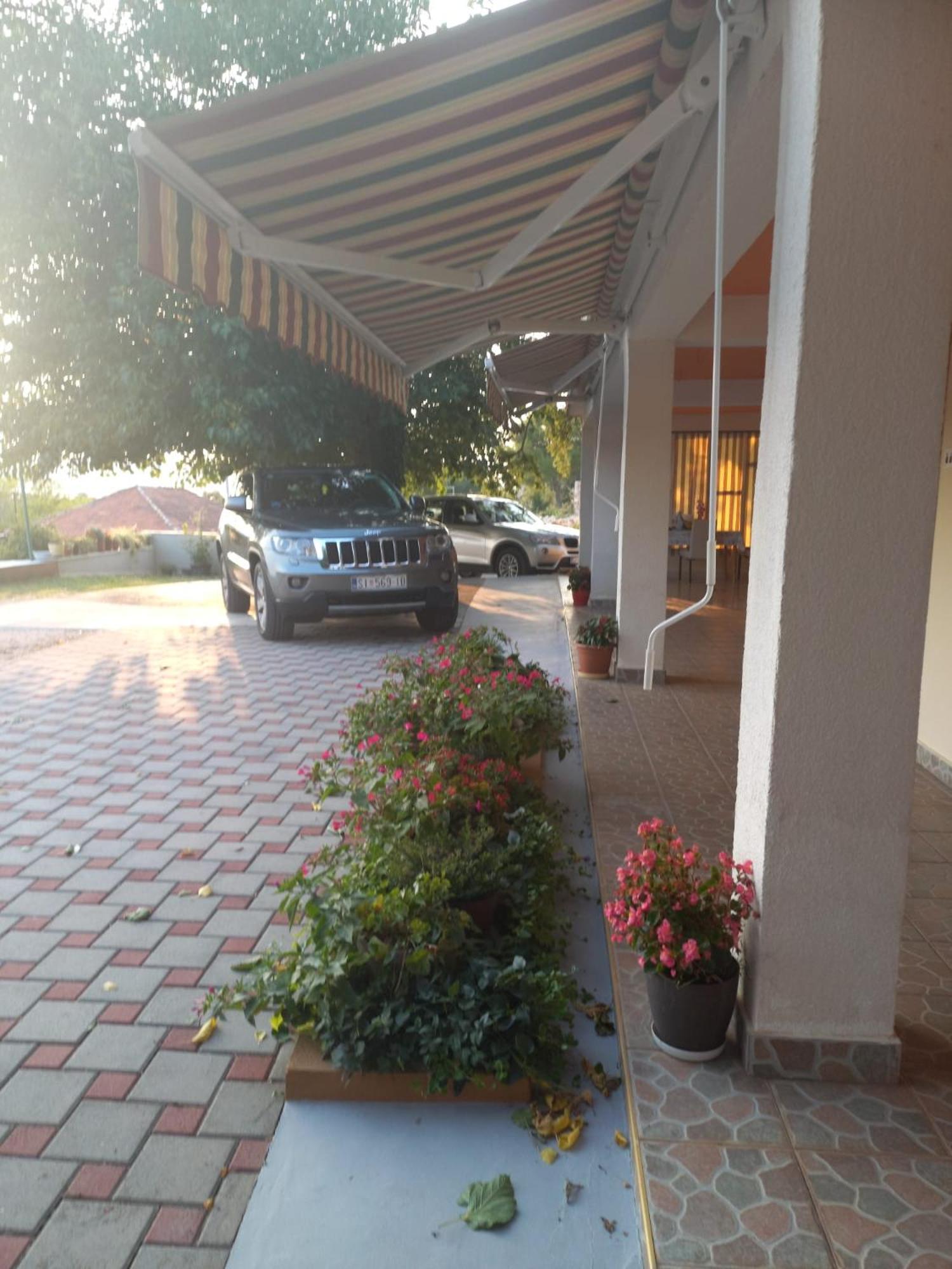 Apartmani Corleone Bilice Exteriér fotografie