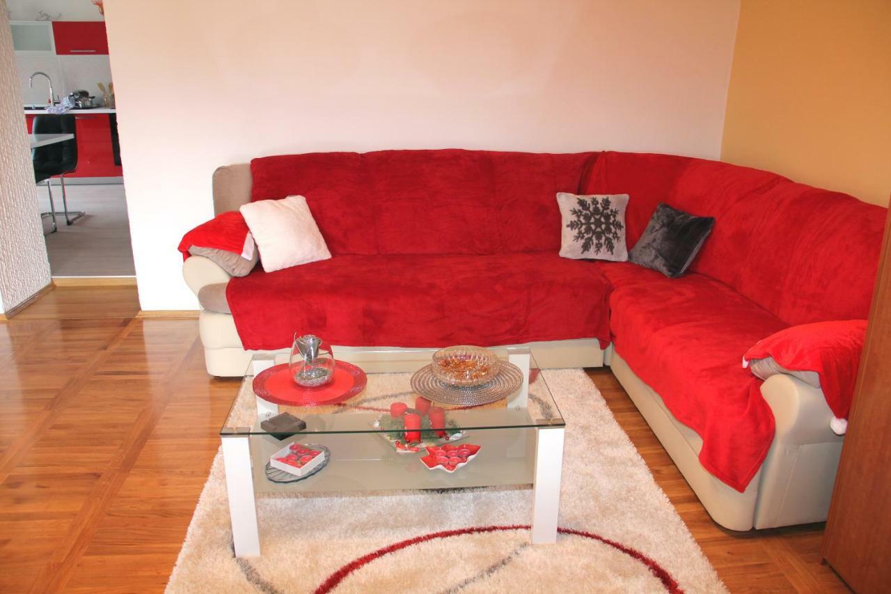 Apartmani Corleone Bilice Exteriér fotografie